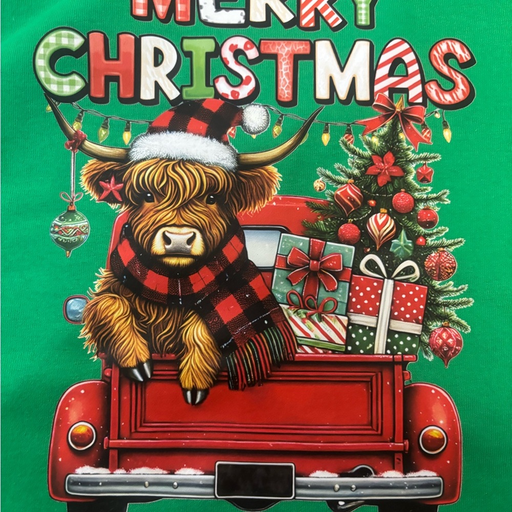 Gildan Green Holiday T-Shirt with Highland Cow and Gifts
